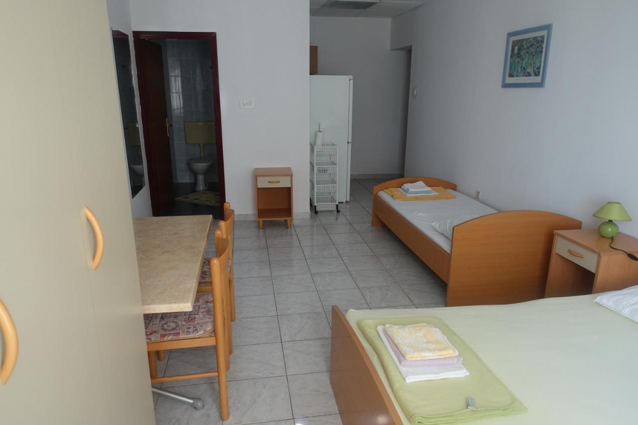 רטינה Apartments Galeb מראה חיצוני תמונה